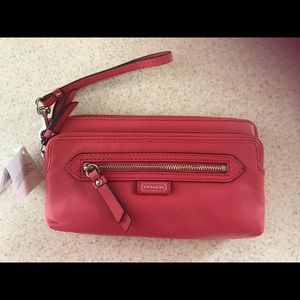 Coach Daisy wristlet/wallet